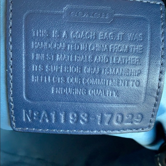 🌟 EUC COACH Audrey Parent Tote - Picture 9 of 11